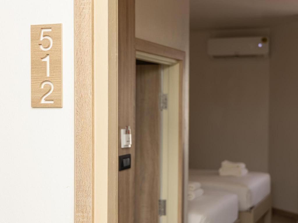 B2 Phitsanulok Boutique & Budget Hotel Exterior foto
